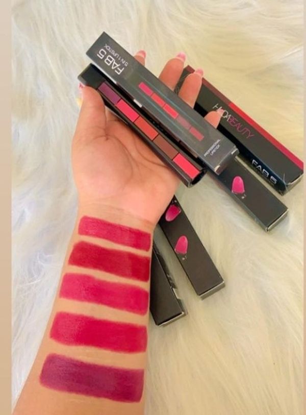 Buy Beautious Set of 5 In 1 Mini Size Pen Style Matte Lipsticks online in Pakistan. 100% Authentic produc at Glamivo.pk. Fast shipping with cash on delivery