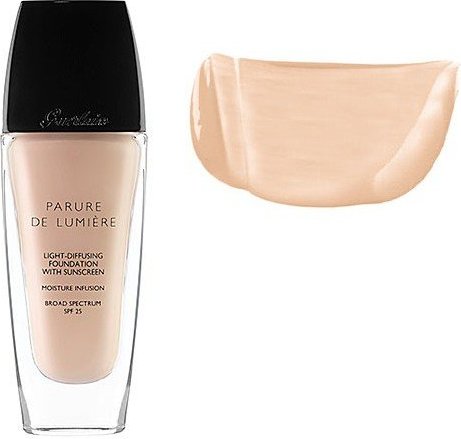 Buy Guerlain Parure De Lumiere Light-diffusing Foundation Moisture Infusion - 02 Beige Clair online in Pakistan. 100% Authentic produc at Glamivo.pk. Fast shipping with cash on delivery