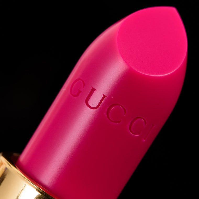 Buy Gucci Rouge A Leveres Mat Lip Colour - 402 Vantine Fuchsia online in Pakistan. 100% Authentic produc at Glamivo.pk. Fast shipping with cash on delivery