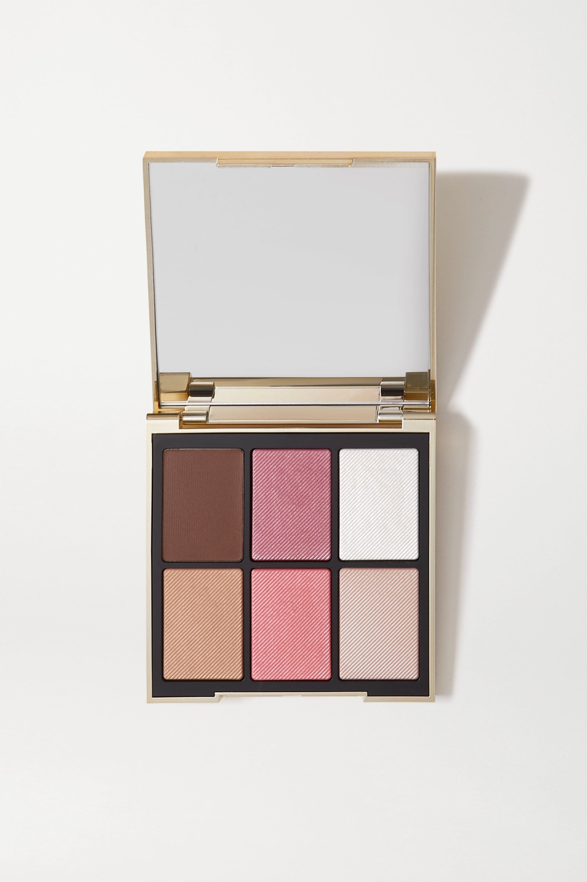 Buy Burberry Essentials Glow Palette Sculp, Blush & Highlight - 02 Medium To Dark online in Pakistan. 100% Authentic produc at Glamivo.pk. Fast shipping with cash on delivery